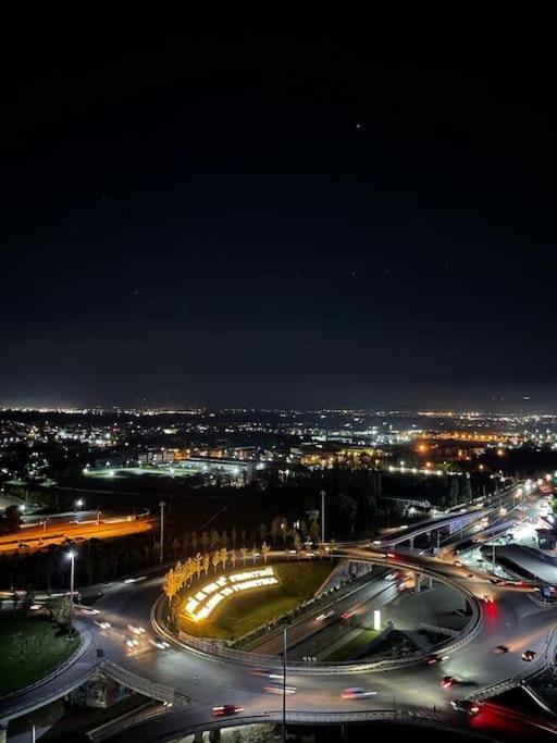 Ferienwohnung Luxury Penthouse Prishtina Pristina Exterior foto