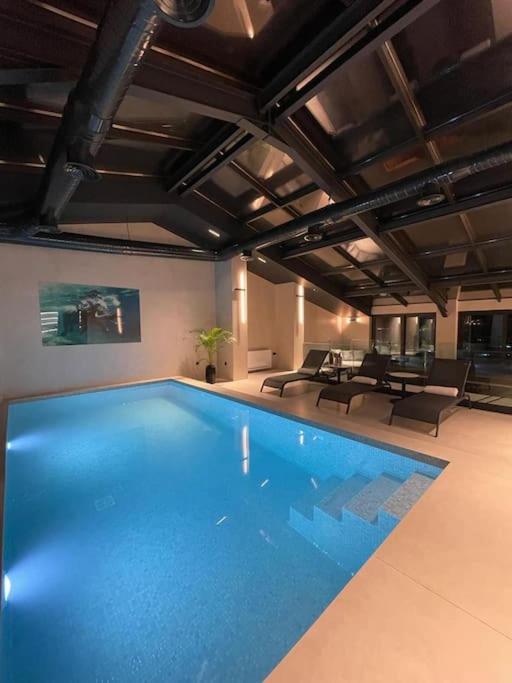 Ferienwohnung Luxury Penthouse Prishtina Pristina Exterior foto