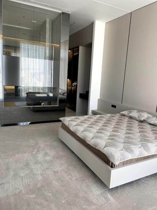 Ferienwohnung Luxury Penthouse Prishtina Pristina Exterior foto